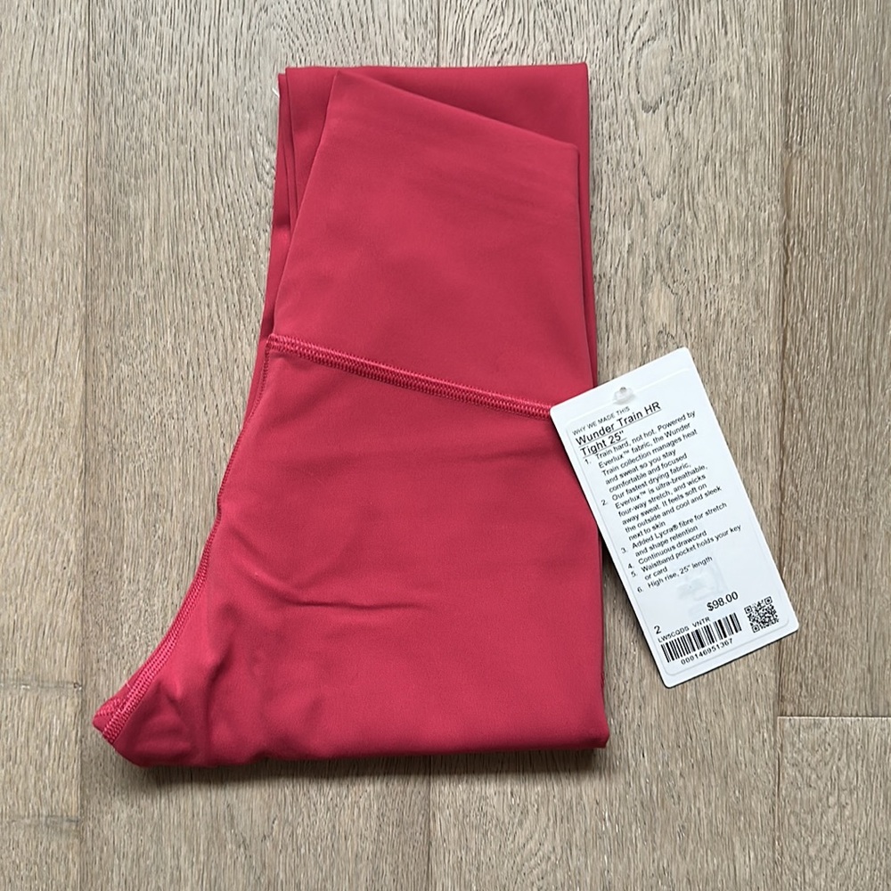 NWT wunder train tight 25" vintage rose size 2 lululemon